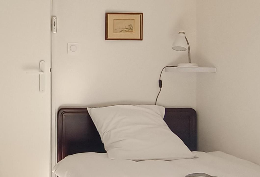 Grand Appartement, 2 Chambres Et Jardin Nimes Exterior photo